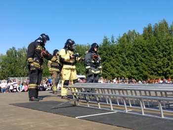 Первая секция по пожарно-спасательному спорту для детей открылась в Новосибирске