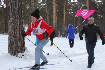 Работники АО «Искитимцемент» провели соревнования  по лыжным гонкам в канун Масленицы