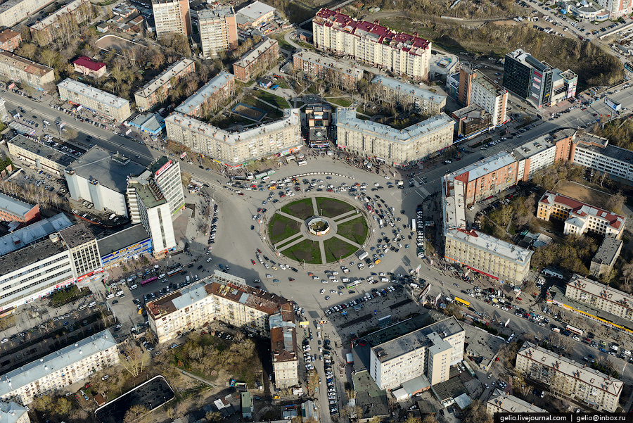 Площадь в новосибирске