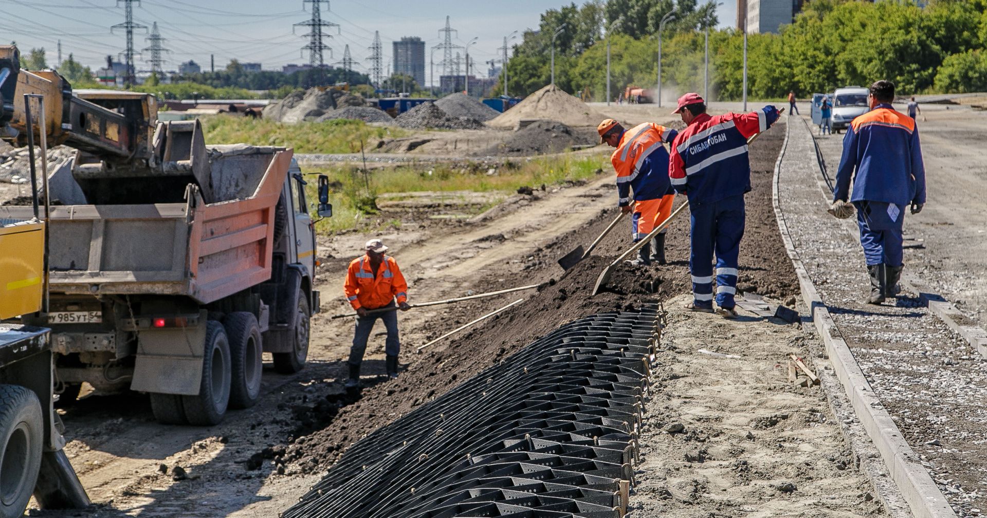 Строительство муниципальных дорог. Развитие новосибирских дорог. Развитие автодорог в Новосибирске.