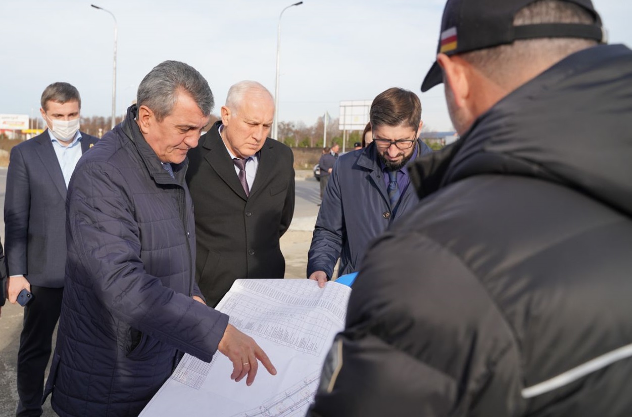 Сергей Меняйло поручил пересмотреть проект планировки территории строящегося микрорайона «Новый город» во Владикавказе