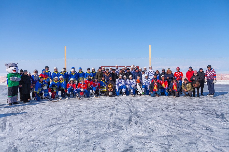 На льду Байкала состоялся Первый этап «Кубка двух озёр»