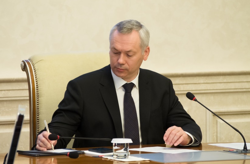 Губернатор проверил выполнение в регионе Указа президента РФ по программе ремонта школ