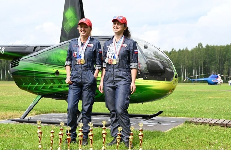 Женщины-пилоты из Новосибирской области выиграли Чемпионат России по вертолётному спорту