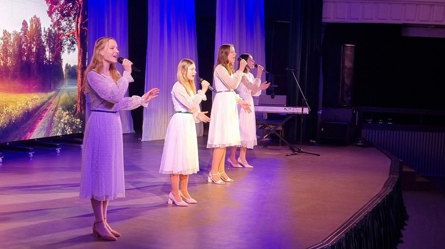 На благотворительном концерте в Железногорске собраны средства в помощь участникам СВО