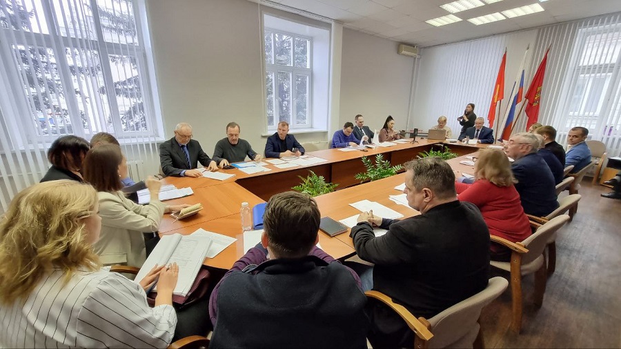 Депутатам Железногорска рассказали о планируемом переезде младшего блока 91 гимназии