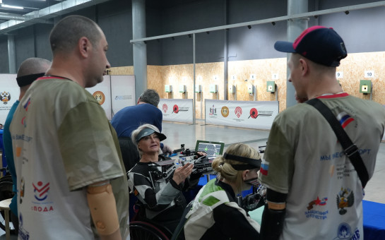 В Новосибирской области начался учебно-тренировочный сбор спортсменов паралимпийской сборной России по пулевой стрельбе и ветеранов СВО