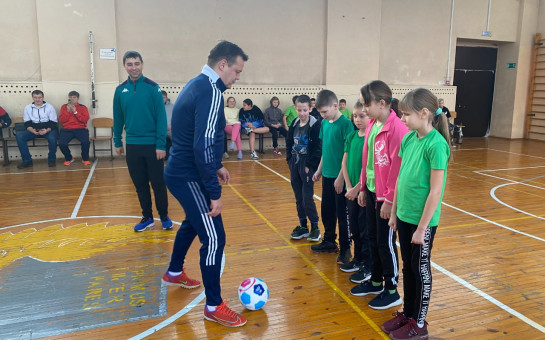Проект «Футбол в школе» получит дальнейшее развитие в регионе